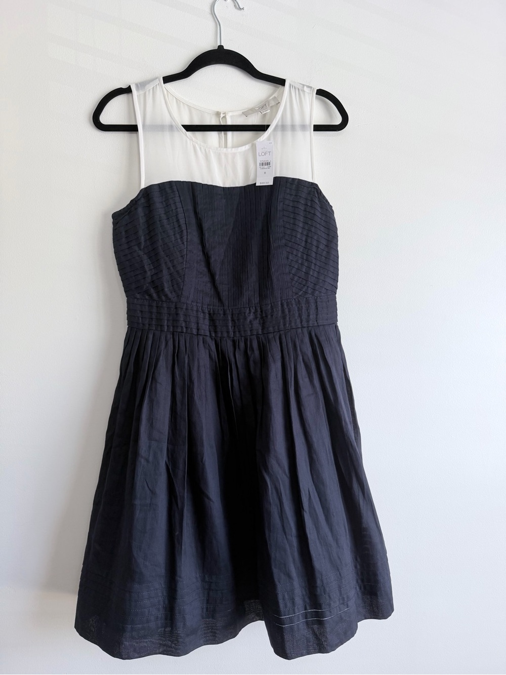 LOFT NWT Navy Ivory Pintuck Fit & Flare Dress Size 8